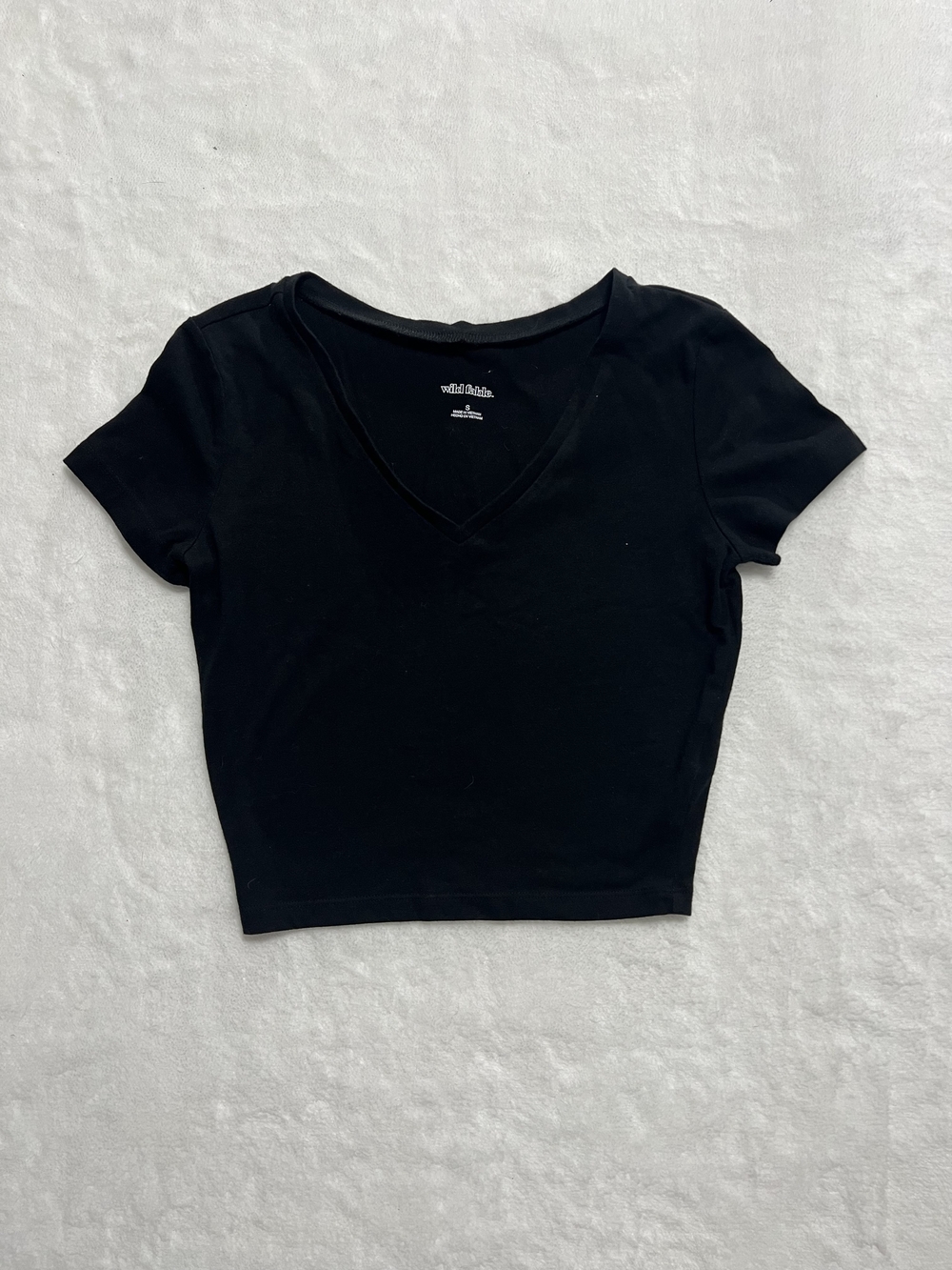 wild fable Black V-Neck Crop Top